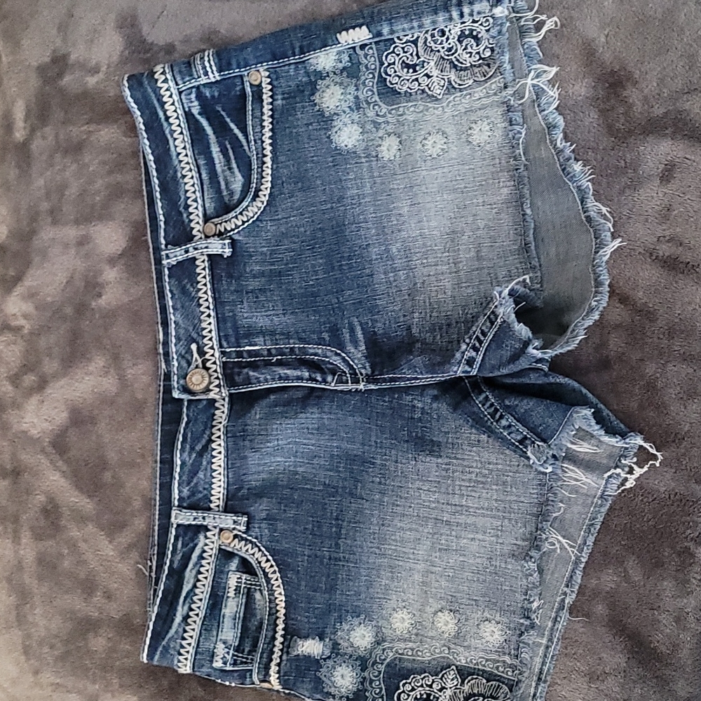 Maurices jean shorts 13/ 14